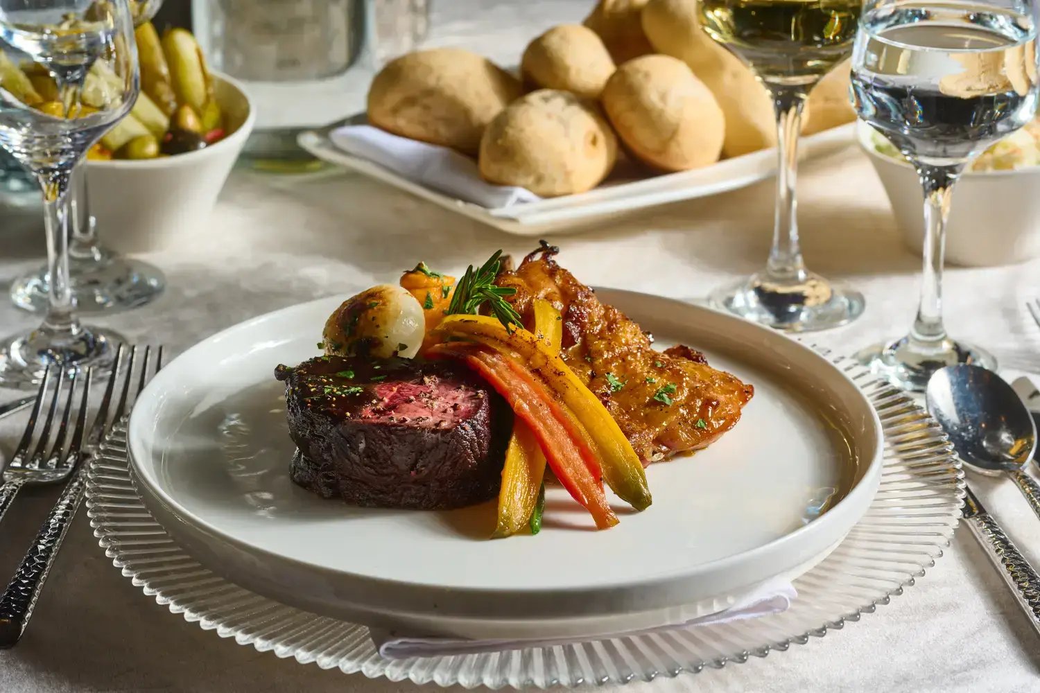 DUET PEPPER-CRUSTED BEEF MEDALLION & CITRUS GLAZE CHICKEN STEAK 2