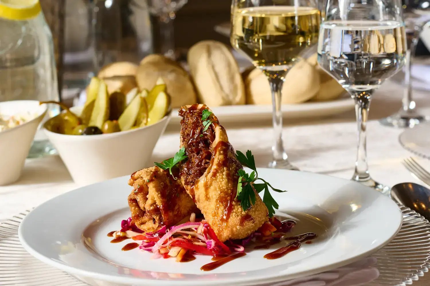 TEXAS-STYLE PULLED BRISKET SPRING ROLL 3