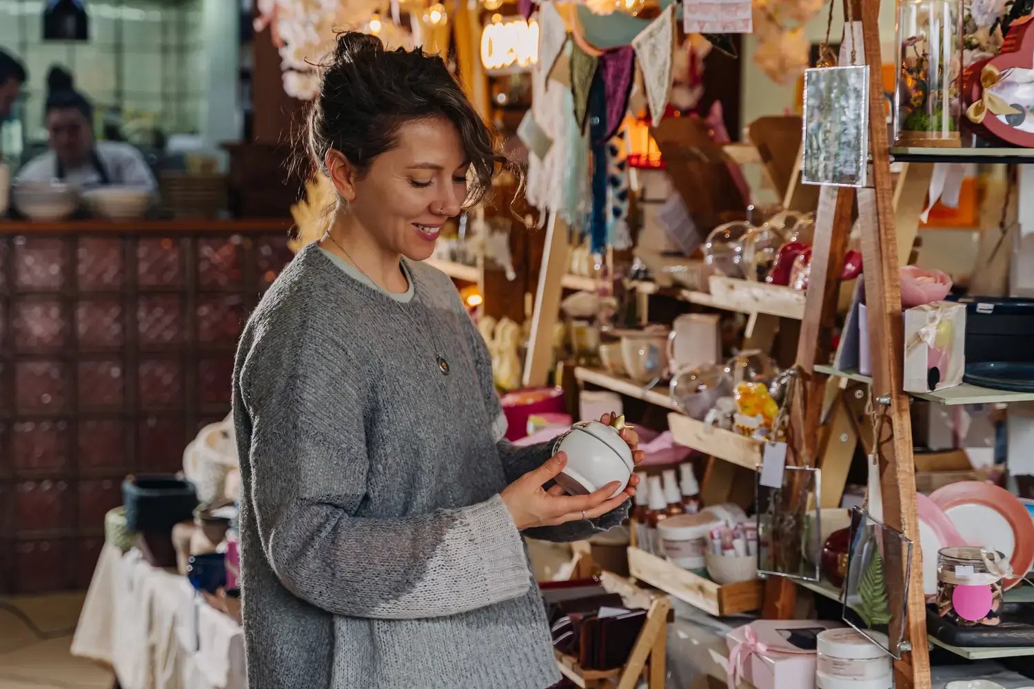 Person Shopping at Craft Fair - Image by Igisheva Maria