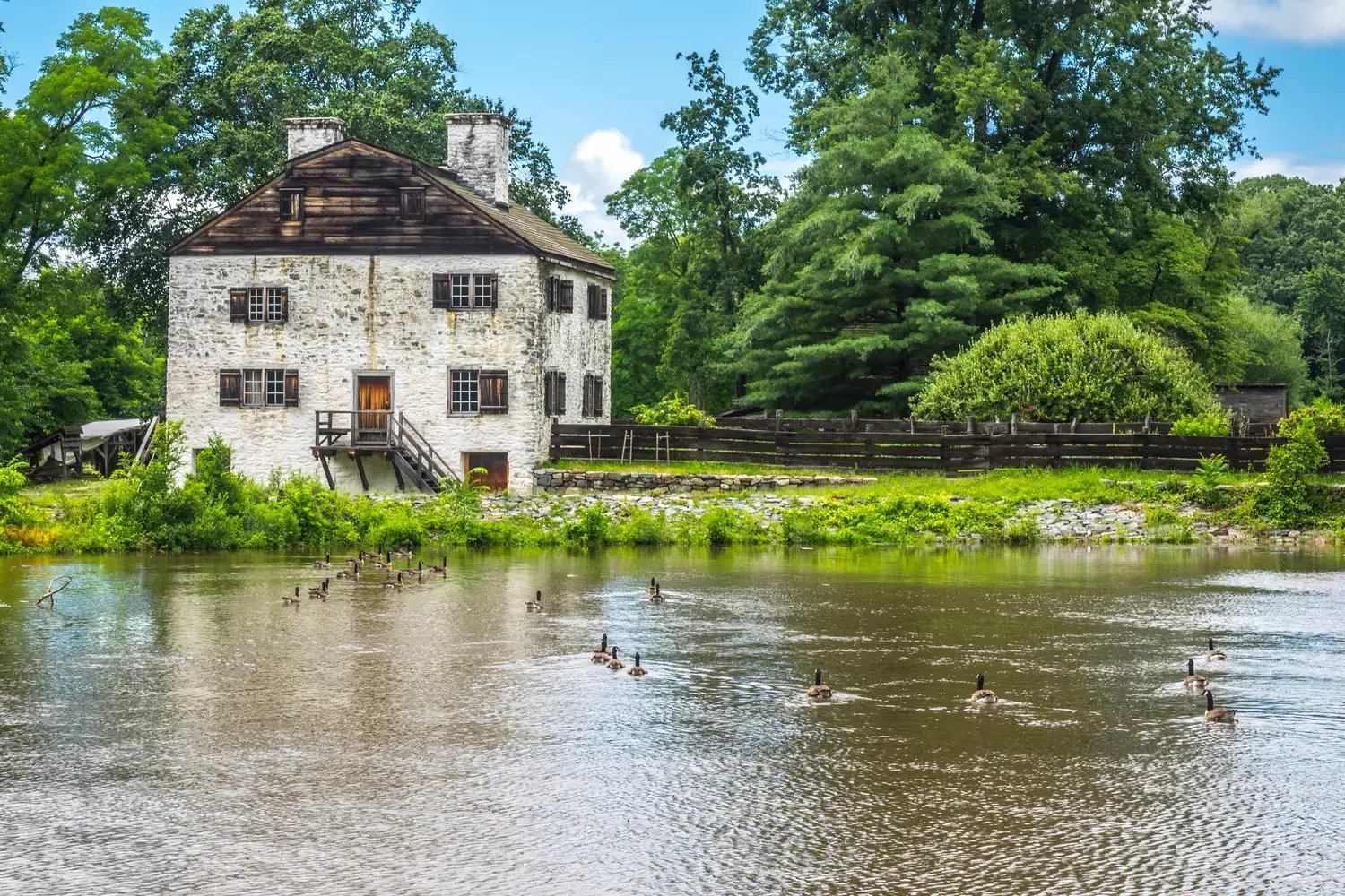 Philipsburg Manor - Image by Gaa166 / Shutterstock.com