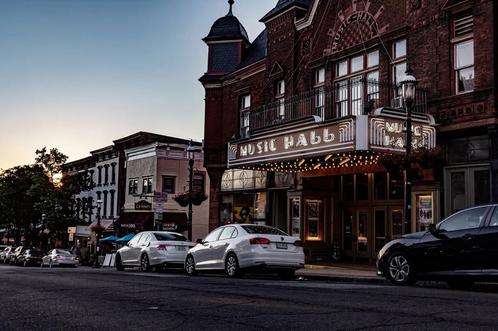 Tarrytown Music Hall in Winter at Nighttime - Image credit shutterstock - David Garcia