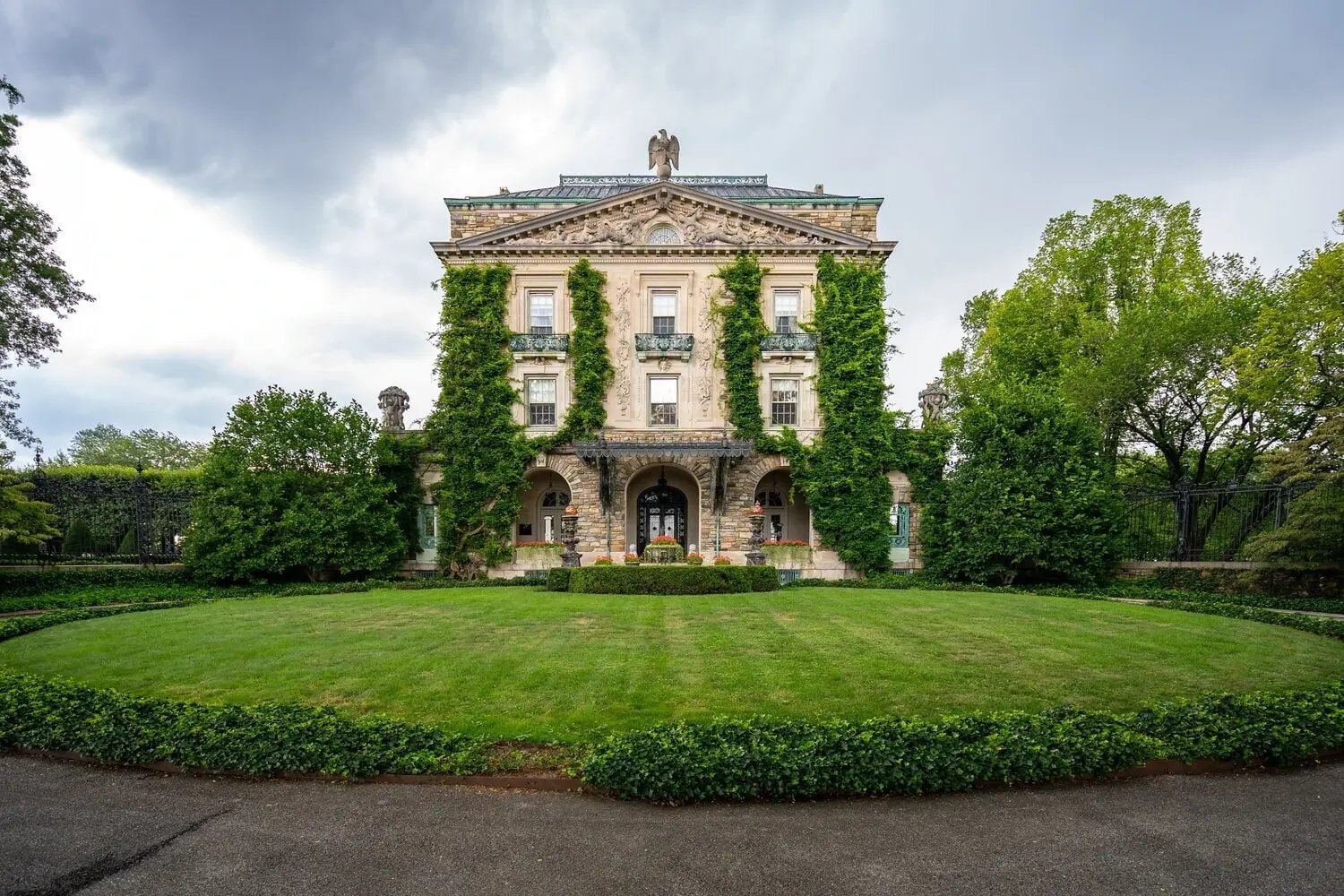 Kykuit, The Rockefeller Estate - Image by Alex Cimbal